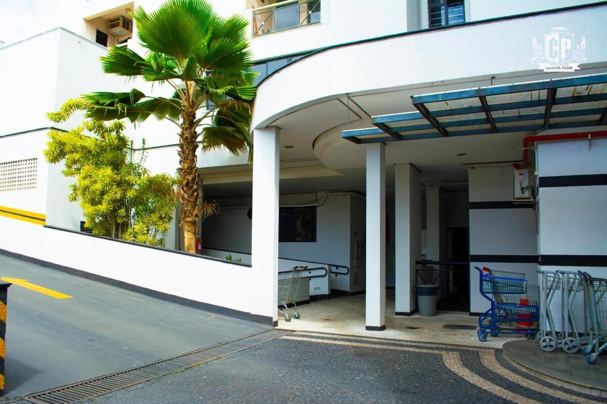 Elegancia & Conforto Flat Mobiliado Goiânia Kültér fotó