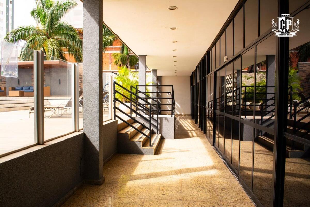 Elegancia & Conforto Flat Mobiliado Goiânia Kültér fotó